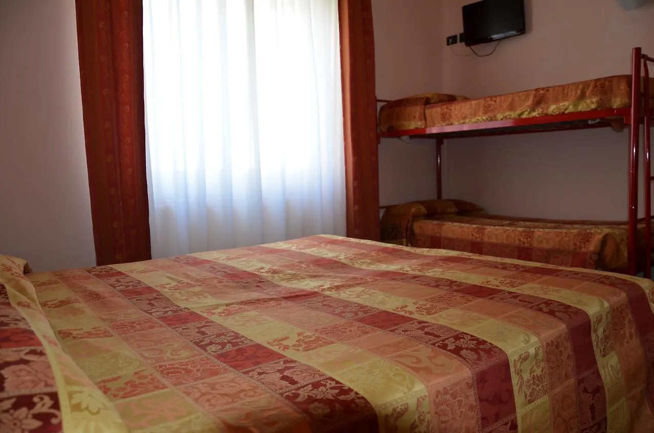 Hotel Lorenzo Celle Ligure