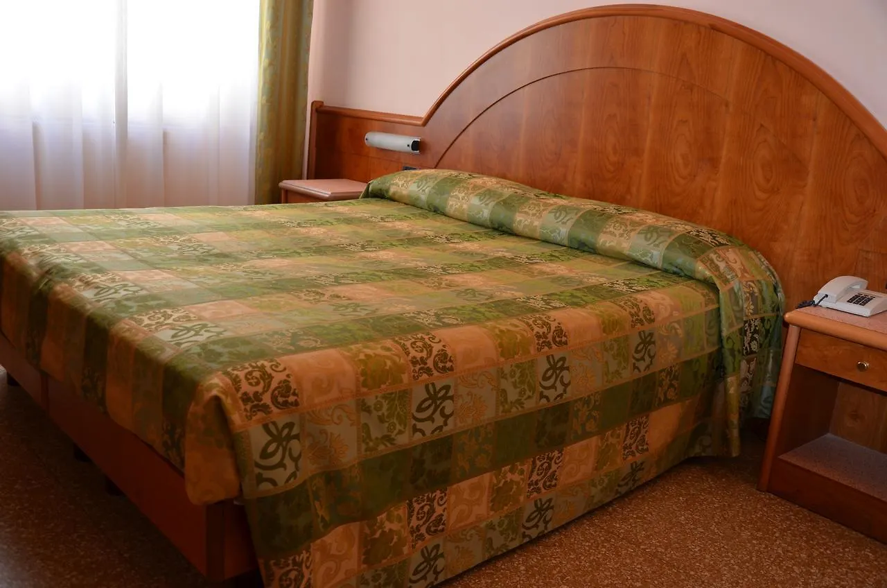 Hotel Lorenzo Celle Ligure